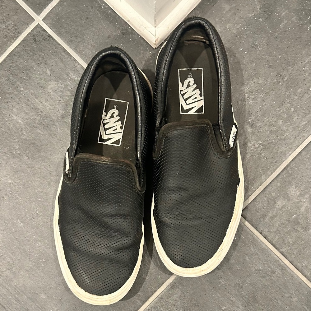 Black Vans slide